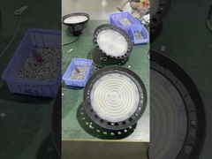 Uzun Ömürlü Güneş Enerjili Lamba Projektör 100w 200w 300w 400w 500w Akıllı Şarj Sistemi