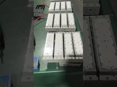 2700-6500K Yüksek Direkli LED Stadyum Aydınlatması Dış Mekan Kapalı Alan Arenası İçin