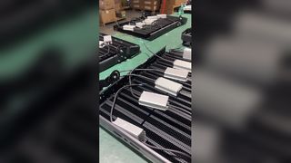 Özelleştirilebilir Işık Spektraları ile Özel Enerji Tasarımı IP66 Suya Karşı LED Stadyum Işığı