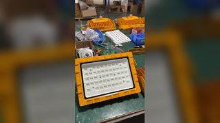 SMD2835/3030 100-110lm/W IP66 Fabrikalar ve Tehlikeli Alanlar için Patlama Güvenli LED Işıklandırma