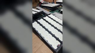 Dayanıklı LED Yüksek Direk Işığı 30 ° -90 ° Işın Açısı Spor Basketbol Sahası Stadyumu