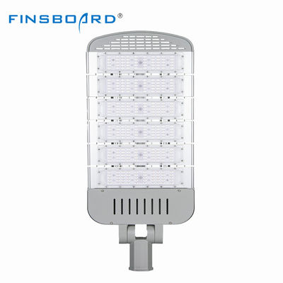 Sağlam ve Dayanıklı UV Korumalı Dış Mekan LED Sokak Lambası IP65 SMD3030