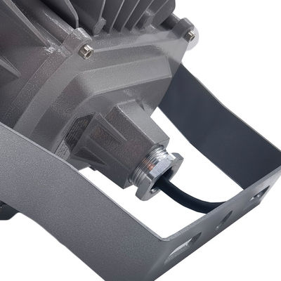 IP65 Su geçirmez Endüstriyel Yüksek Körfez Işığı 5500-6500K Renk Sıcaklığı ve Alüminyum + Tempered Glass Yapısı