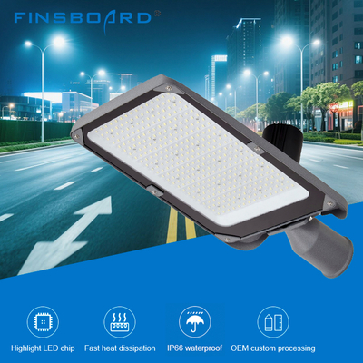 Alüminyum Yolu Bahçe LED Sokak Işığı IP66 Su geçirmez Enerji tasarrufu