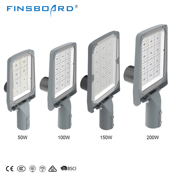 Ip67 Die-Cast Alüminyum 50w 100w 150w 200w Işık Kontrolü Entegre LED Sokak Işığı