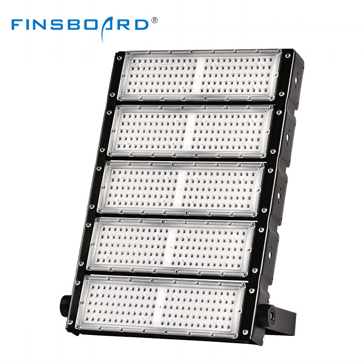 Alüminyum PC Ip66 Stadyum Fırtına Işığı 70w 140w 210w 280w 350w 420w 560w 700w LED Yüksek Mast Işığı