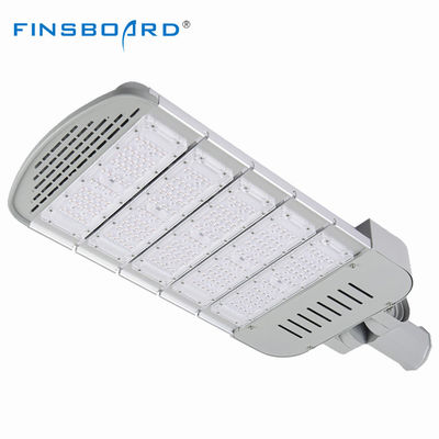 50W 100W 150W 200W 250W Direğe Monte Edilen Güneş Enerjili Sokak Lambaları Oem Odm